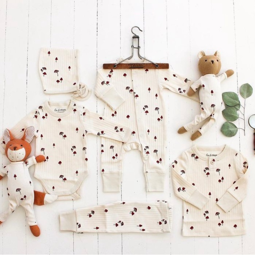 Fin and Vince toadstool waffle top/bottom